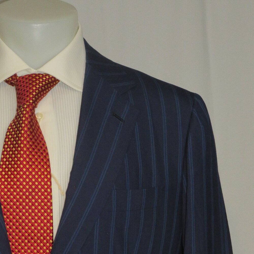 Kiton 14 Micron Tessuto Esclusivo Current Bespoke Regatta Stripe Suit 44R